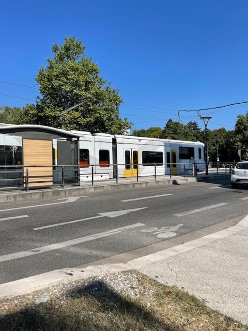 Appartement Appart Entre Gare Et Centre Ville,parking Gratuit